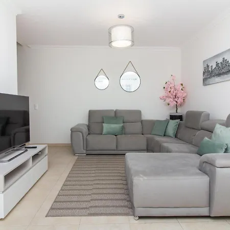White 62 House - Private Terrace & *